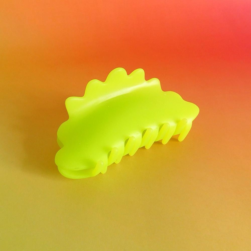 Chunks Large Matte Dino Hair Claw Clip